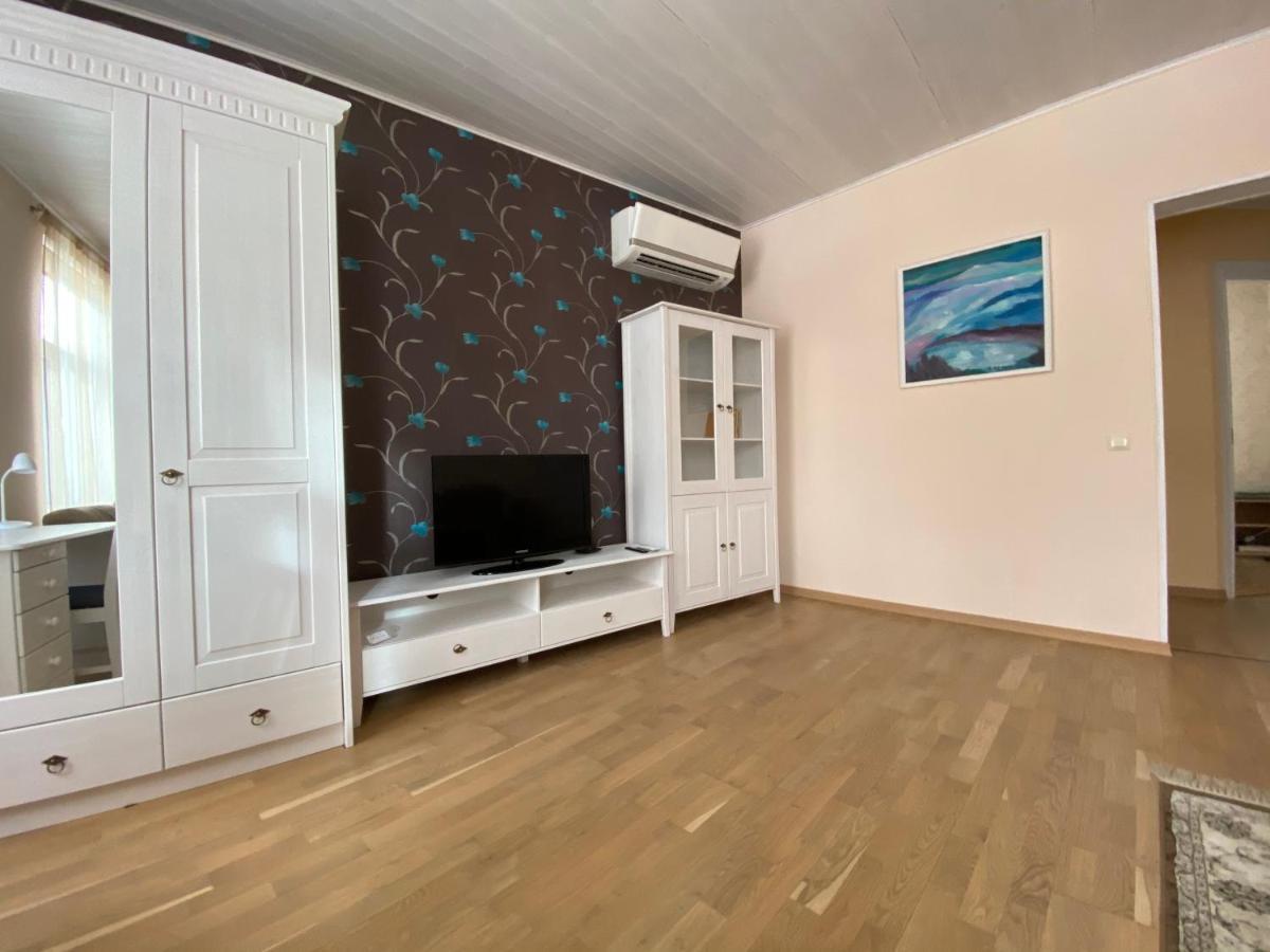 Posti Guest Apartment 합살루 외부 사진