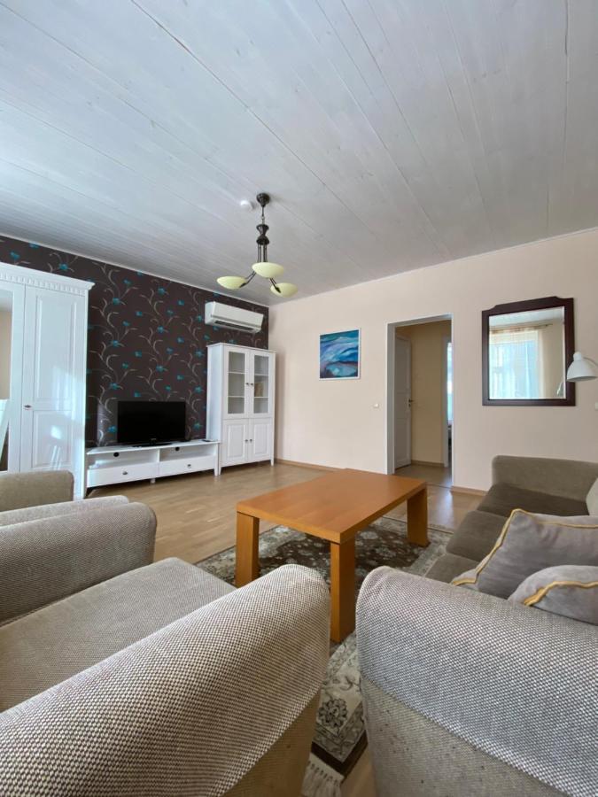 Posti Guest Apartment 합살루 외부 사진