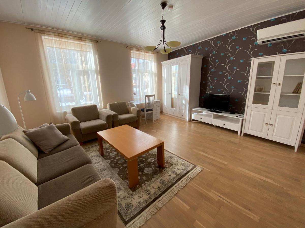 Posti Guest Apartment 합살루 외부 사진